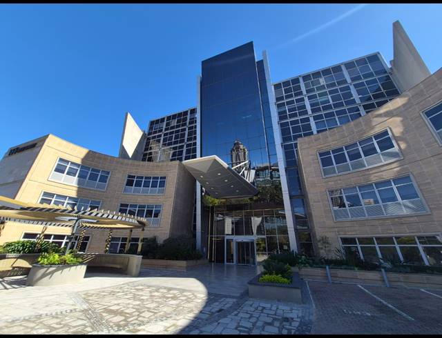 100M² OFFICE TO LET IN SANDTON CENTRAL